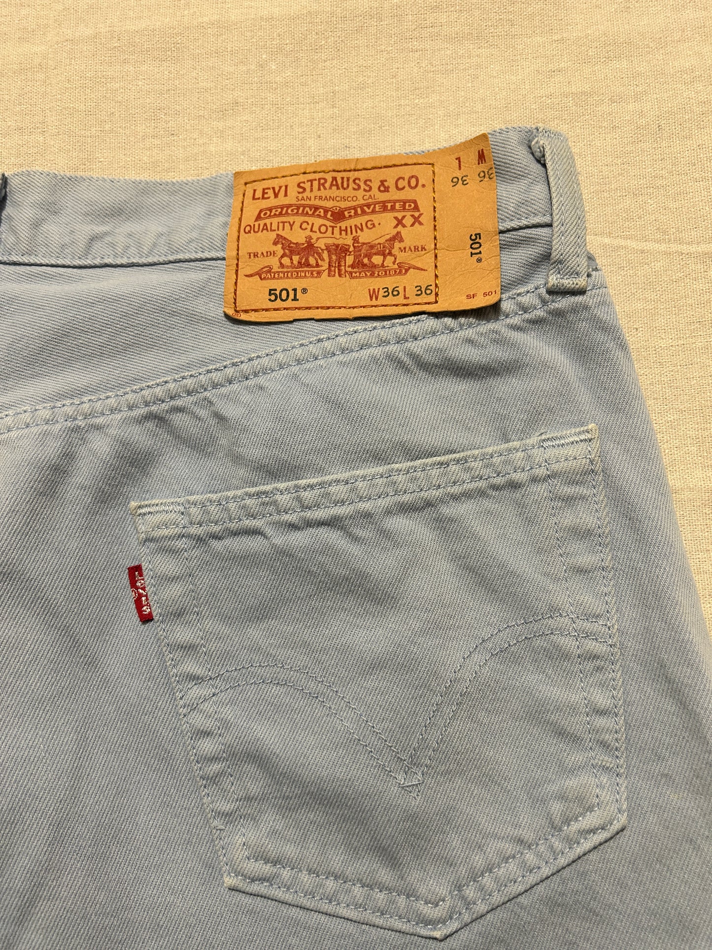Levi's 501 – Jean Homme – W36 L36 – Bleu Ciel Vintage