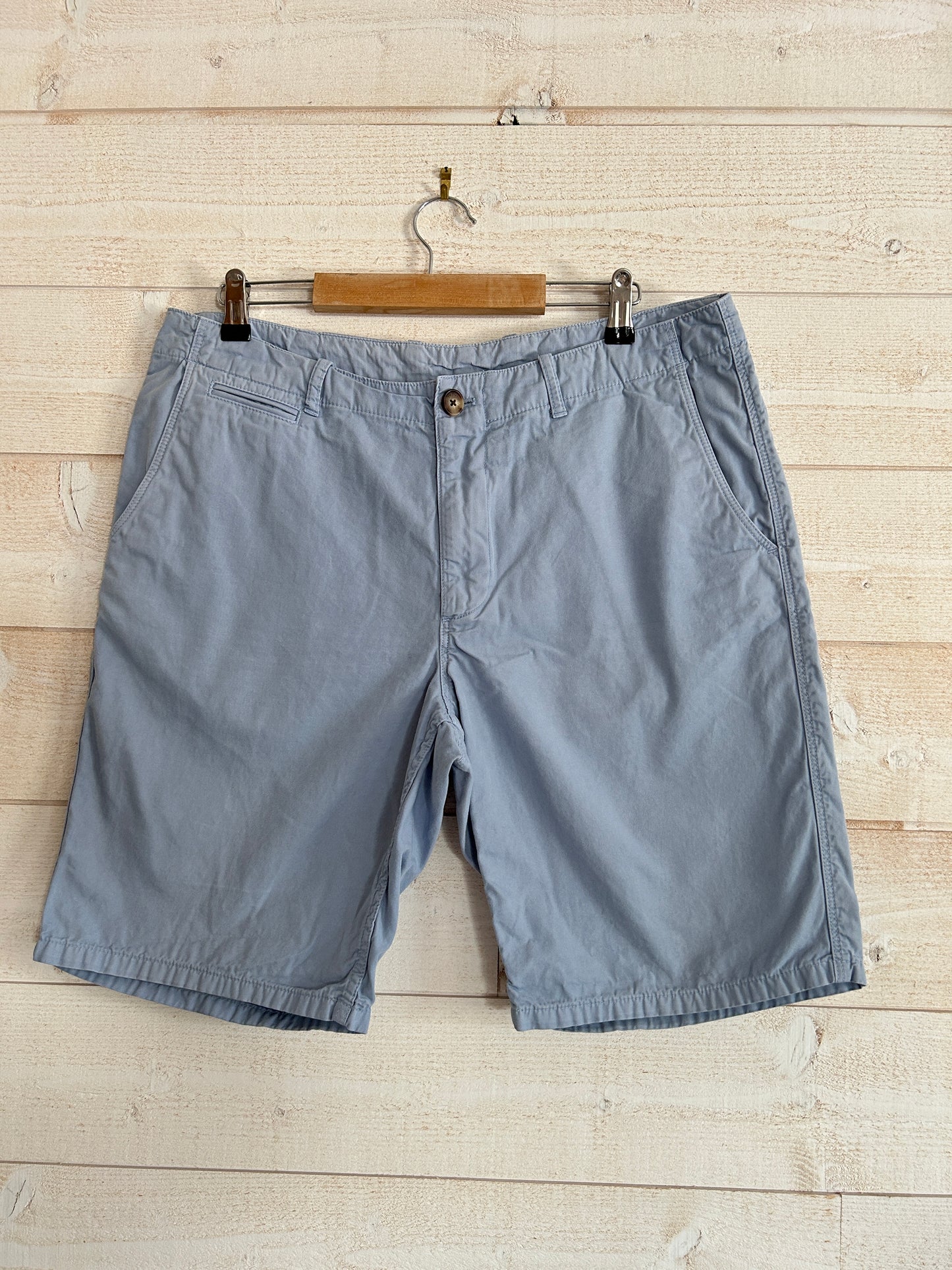 Short Chino « Regular » • EDEN PARK • Taille FR 46 (XL) • Bleu Ciel / Bleu Gris