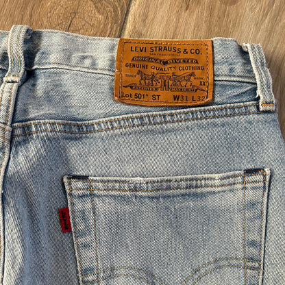 Jean Levi's 501 ST x Justin Timberlake Fresh Leaves – Slim Taper – Bleu clair délavé – W31 L32