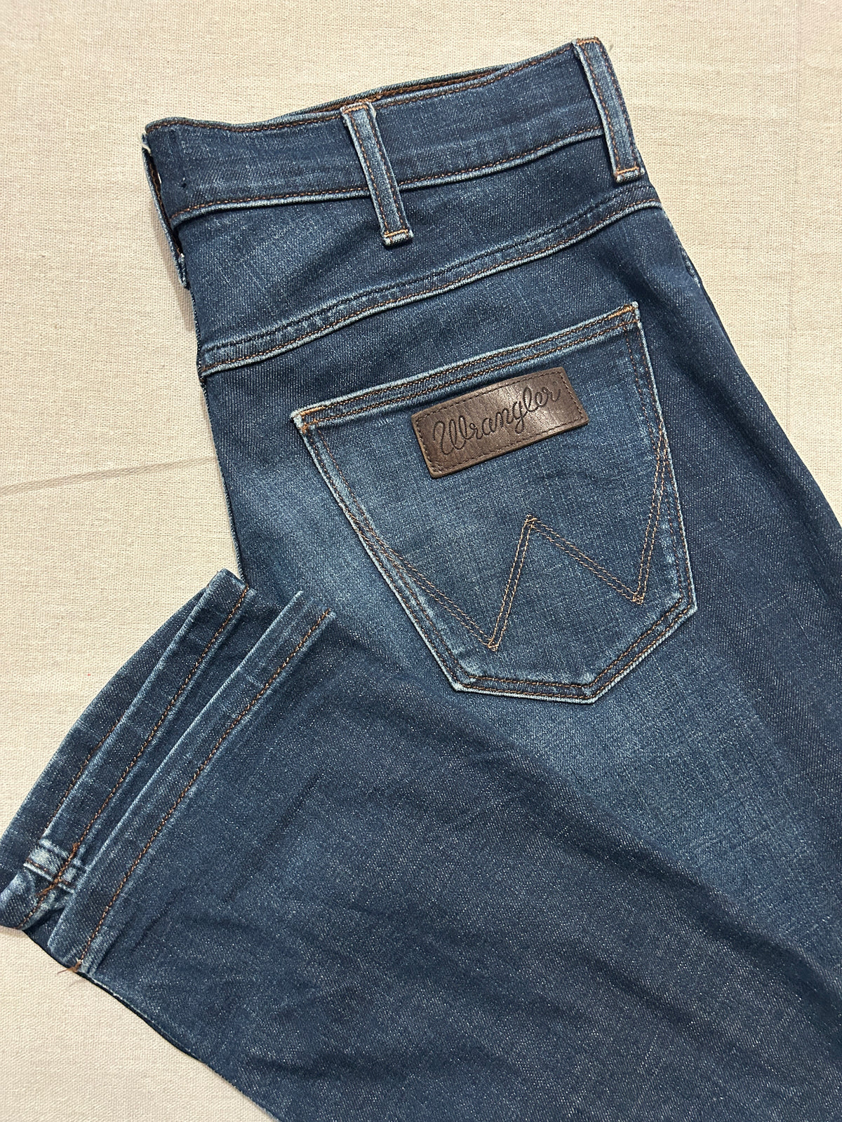 Jean Wrangler – Homme – W30 L34 – Bleu Délavé