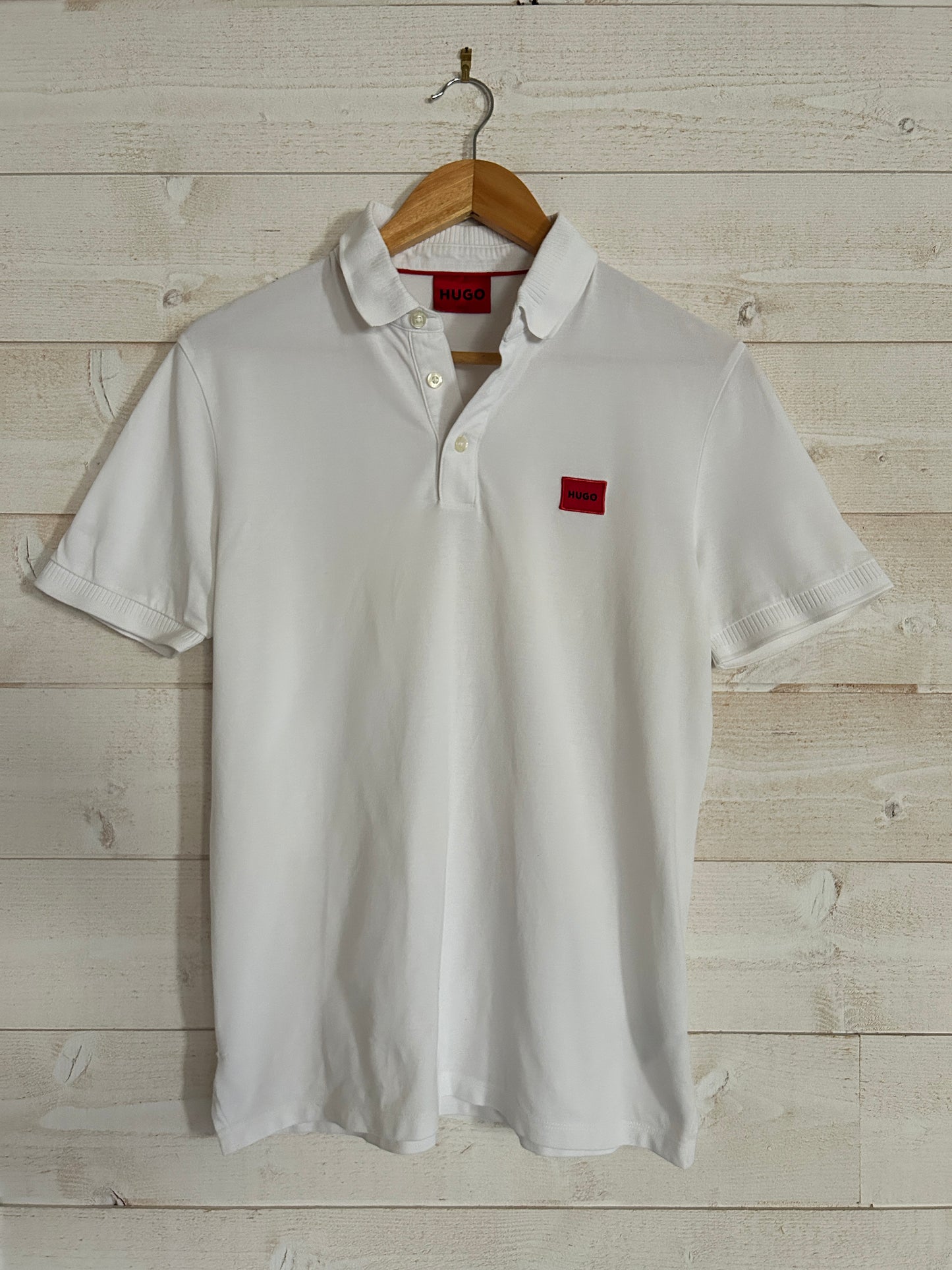 Polo Slim Fit Écusson Rouge • HUGO (Hugo Boss) • Taille S • Blanc