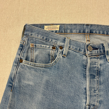 Levi's 501 Homme – Coupe Droite – Bleu Clair – W28 L32