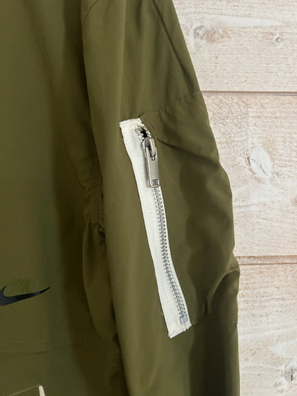 Nike – Veste Bomber Homme – Taille M – Vert Kaki