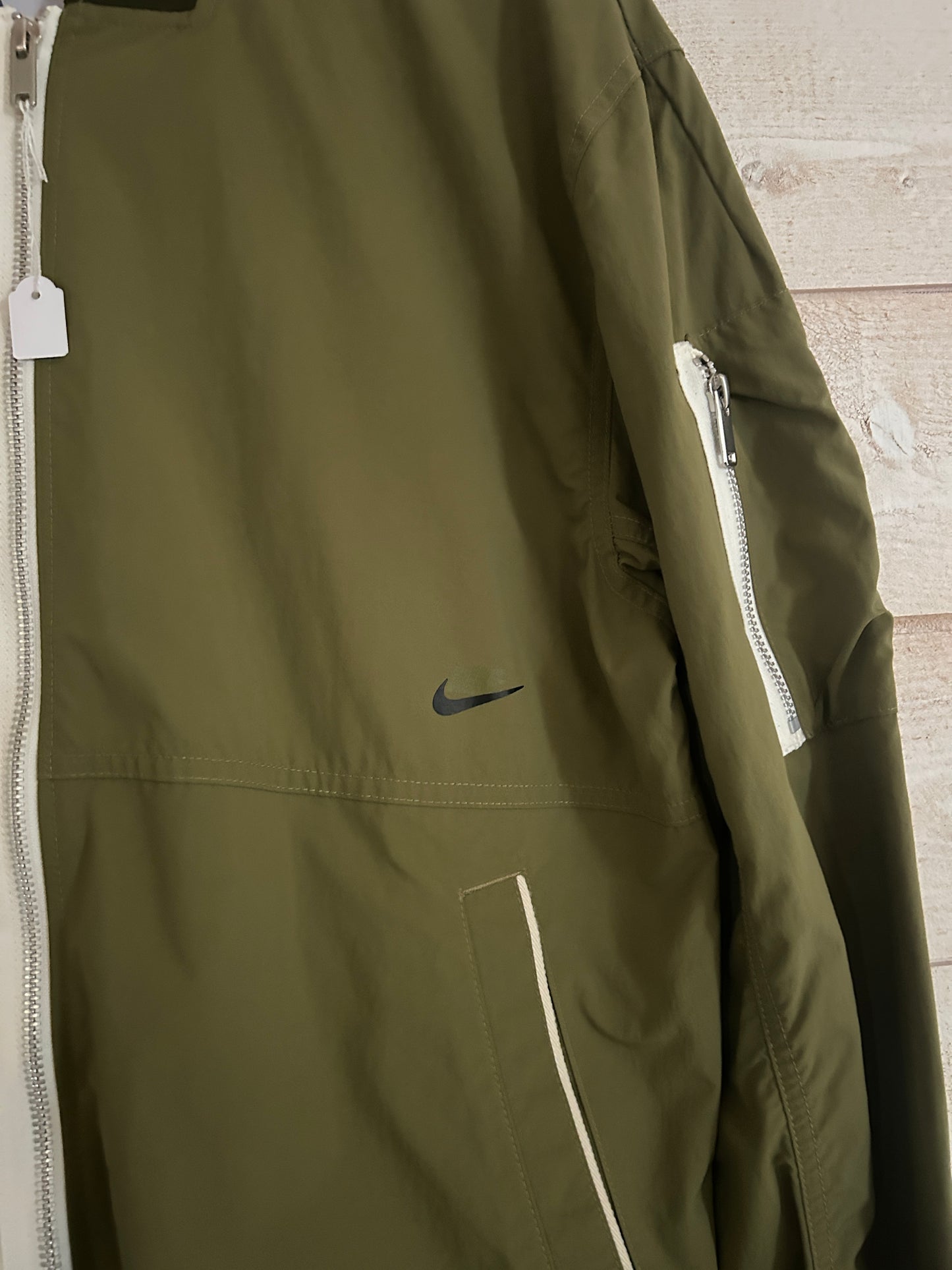 Nike – Veste Bomber Homme – Taille M – Vert Kaki