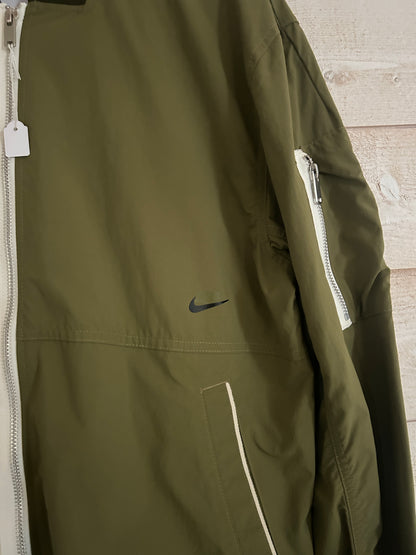 Nike – Veste Bomber Homme – Taille M – Vert Kaki