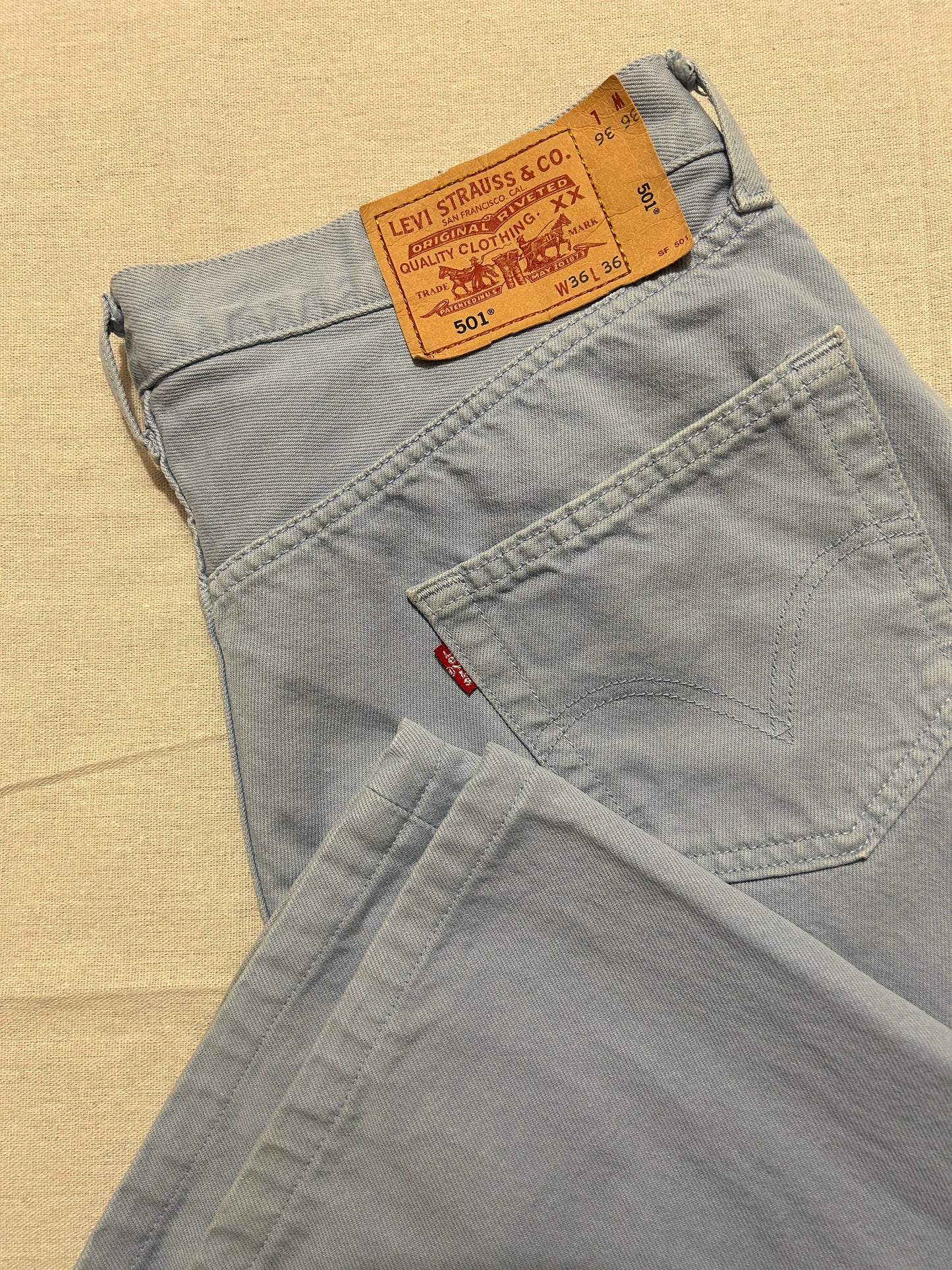 Levi's 501 – Jean Homme – W36 L36 – Bleu Ciel Vintage