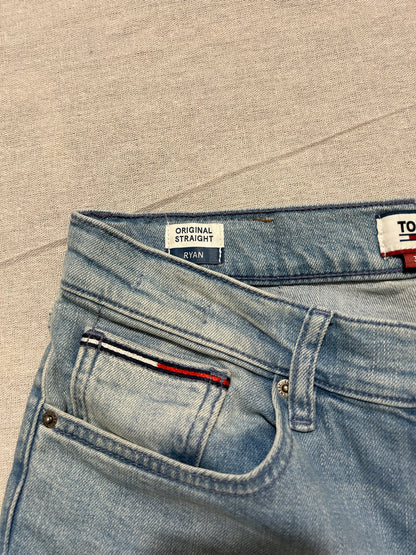 Tommy Jeans – Jean Homme – W30 L36 – Bleu Délavé Clair