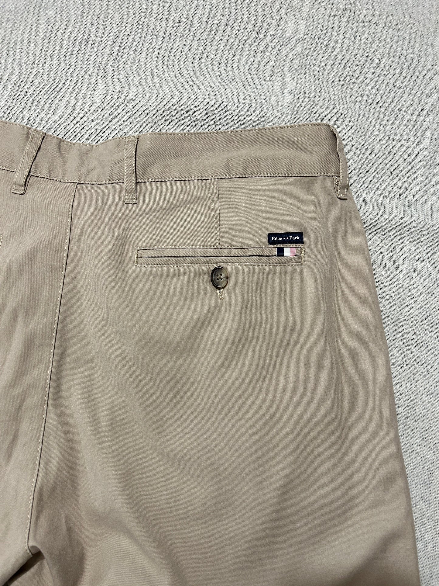 Pantalon Chino « Regular » • EDEN PARK • Taille W34 • Beige