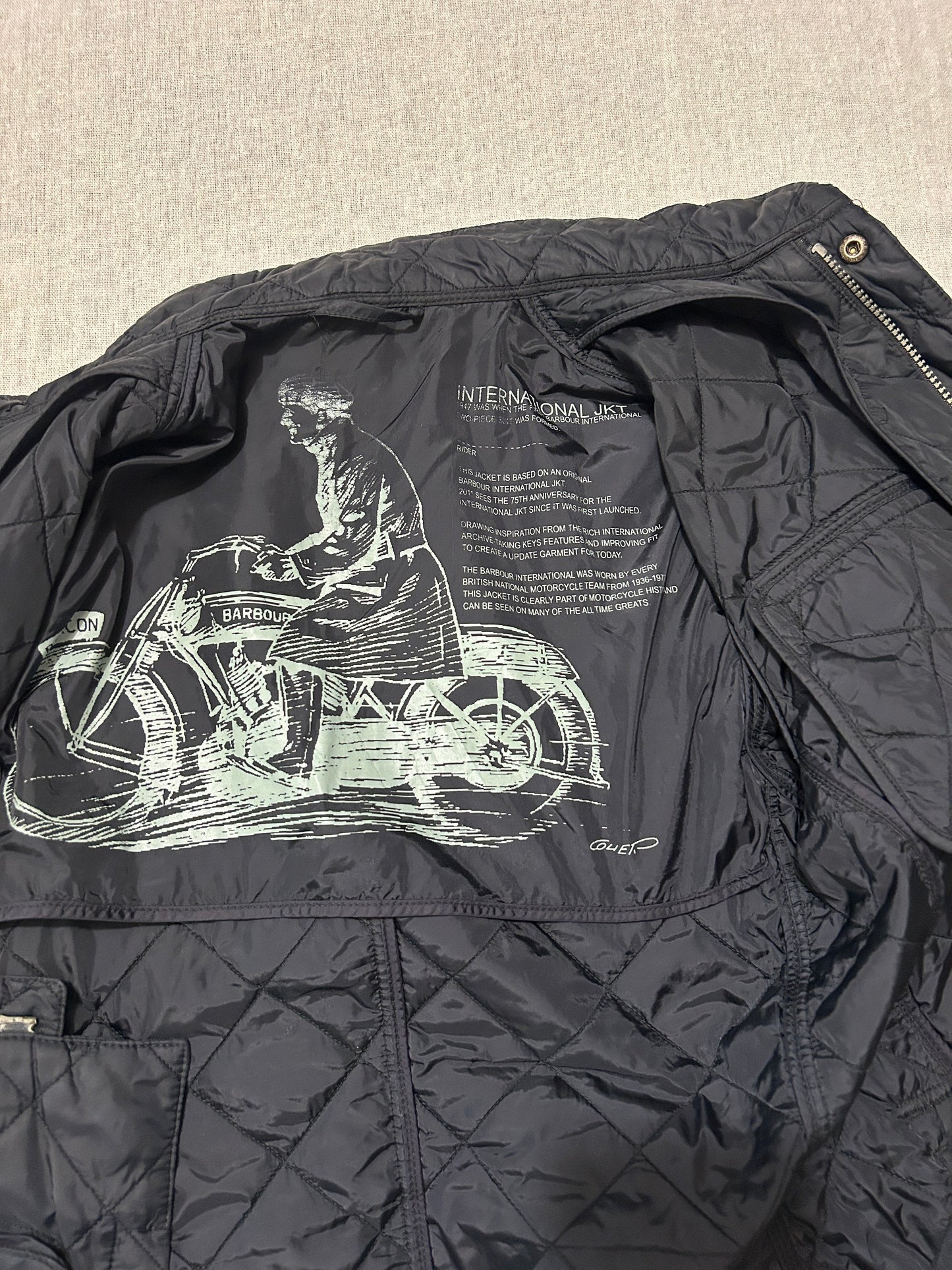 Veste Matelassée Chasse / Countryside • BARBOUR • Taille S • Noir