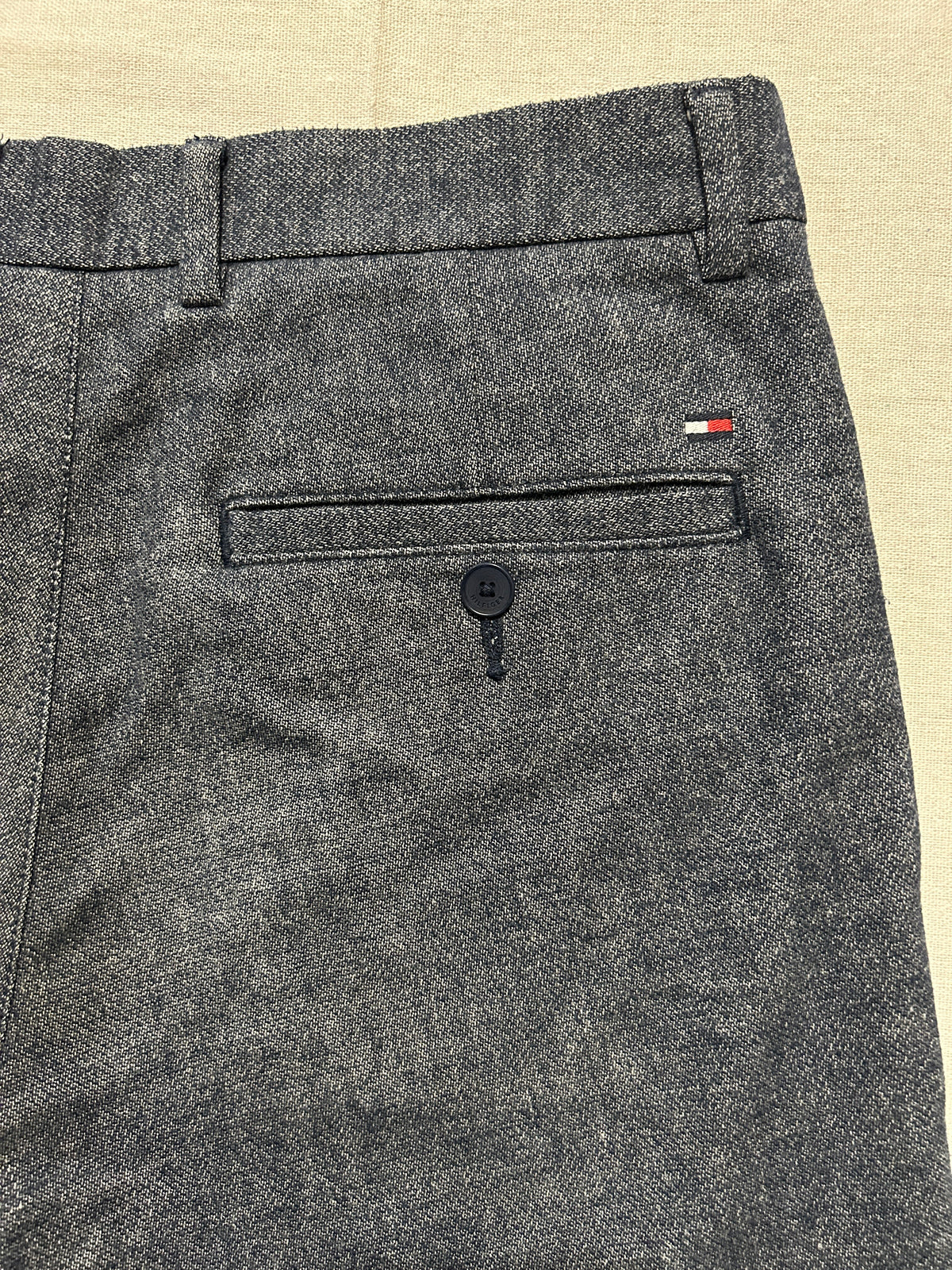 Pantalon Tommy Hilfiger – Chino Bleecker Slim Stretch Homme – W33 L32 – Bleu Marine