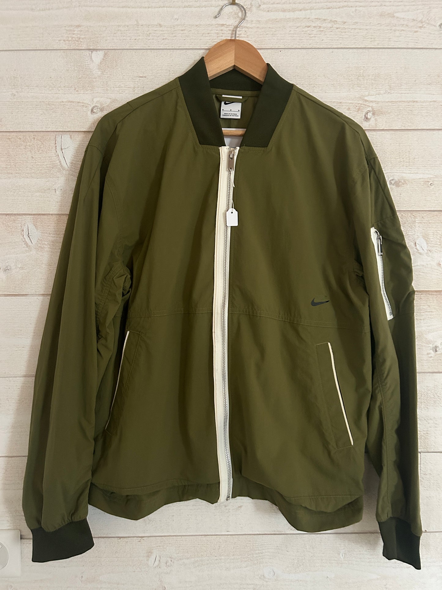Nike – Veste Bomber Homme – Taille M – Vert Kaki
