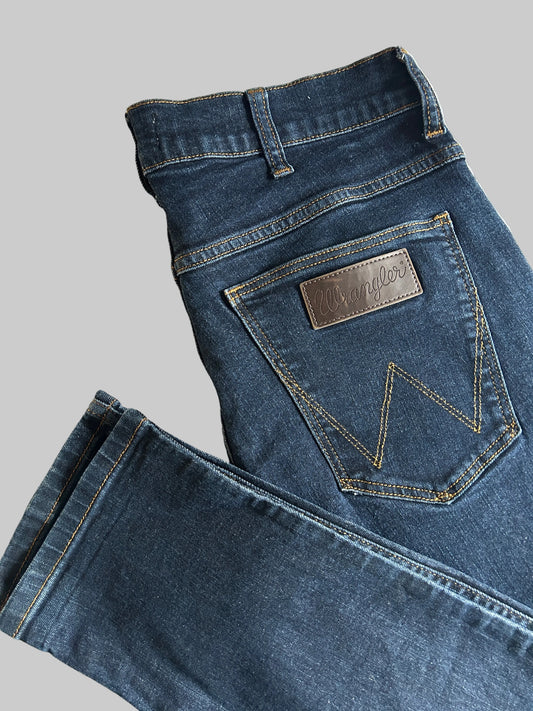 Jean Wrangler Larston – Coupe Slim – Bleu brut – W31 L34