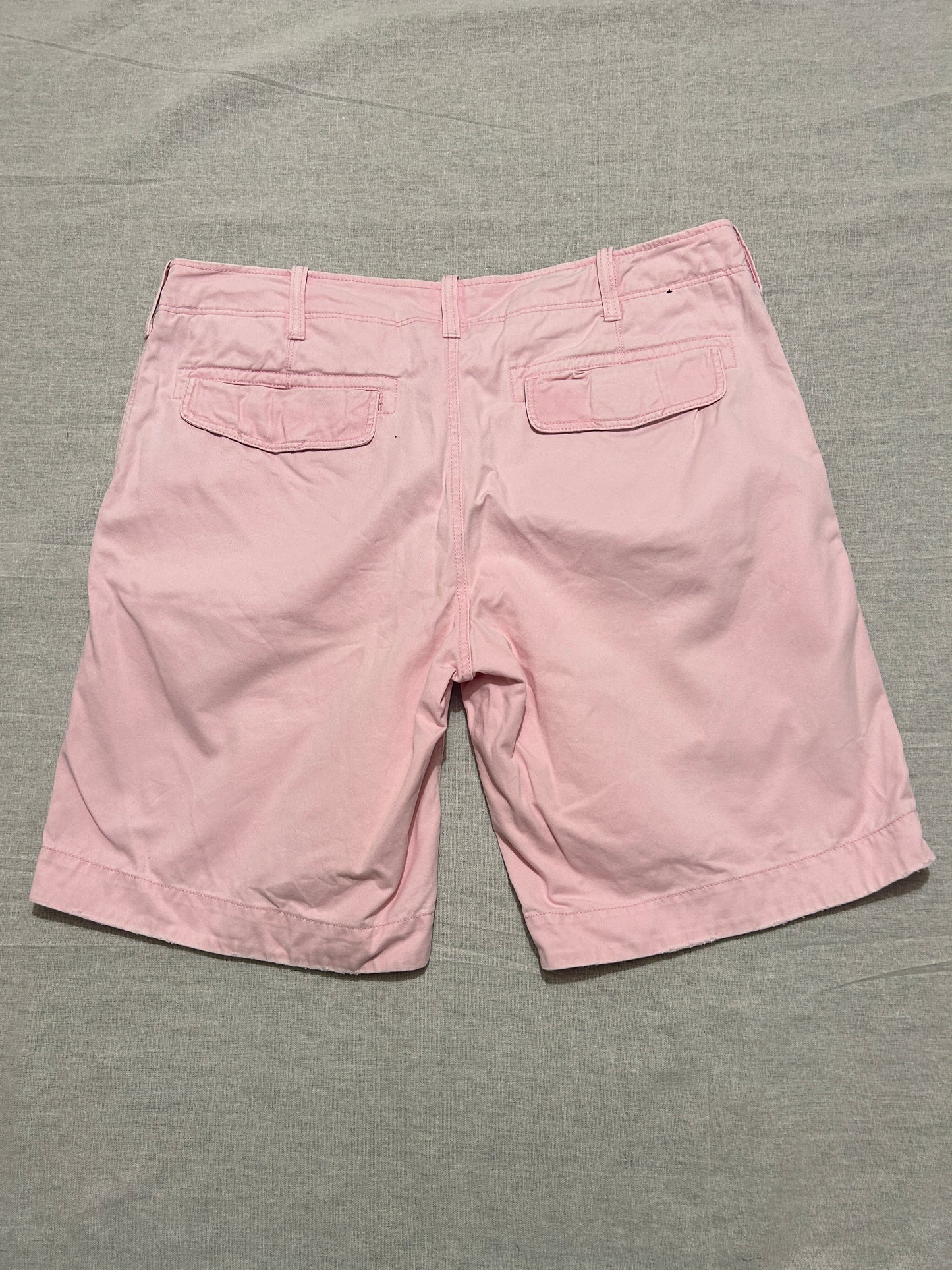 Short Chino Rose Pastel Gant – Coupe Regular – Taille W38 (48 FR) – Occasion