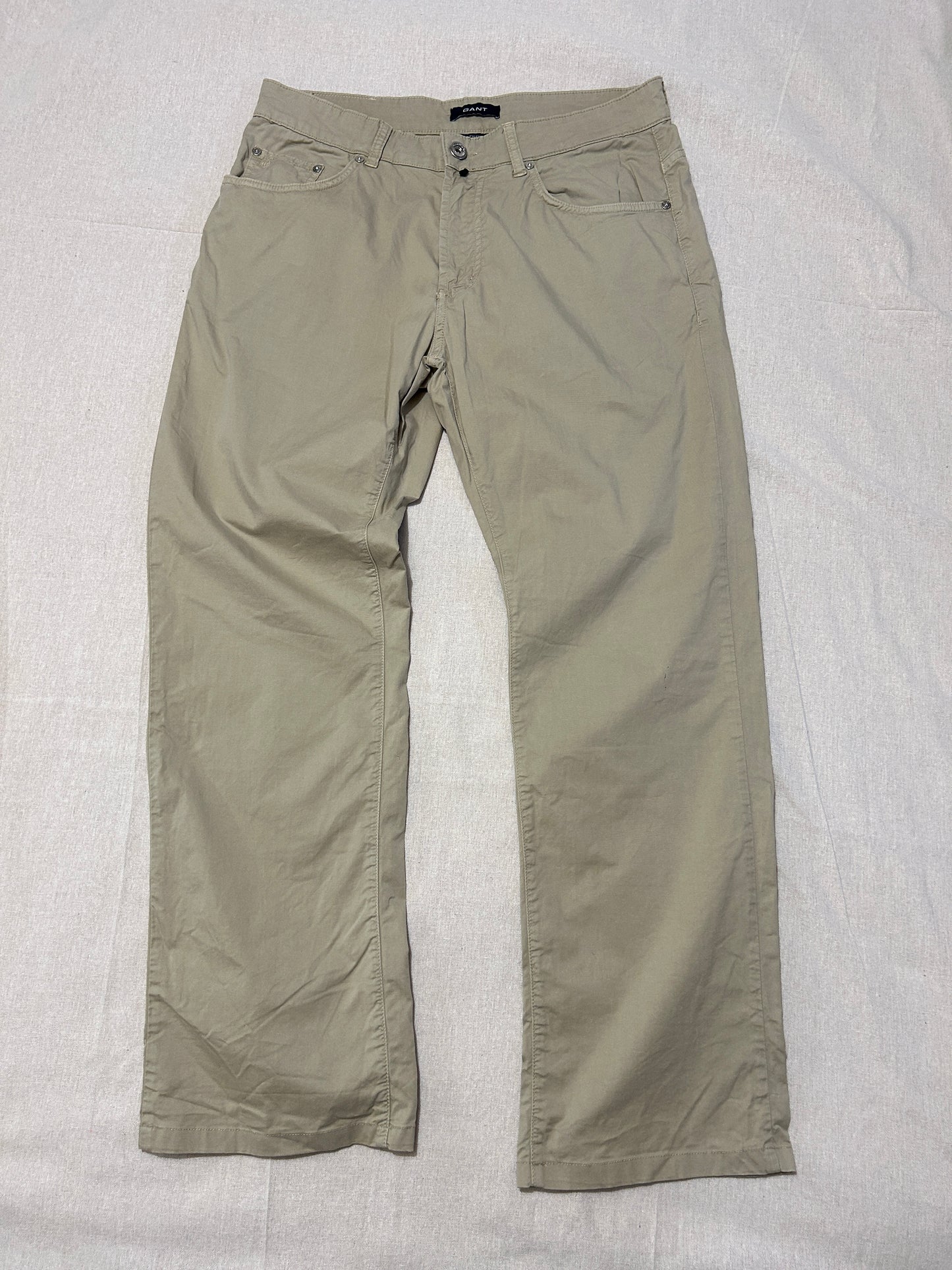 Pantalon Chino Style 5 Poches • GANT • Taille W34/L34 (42/44 FR) • Beige