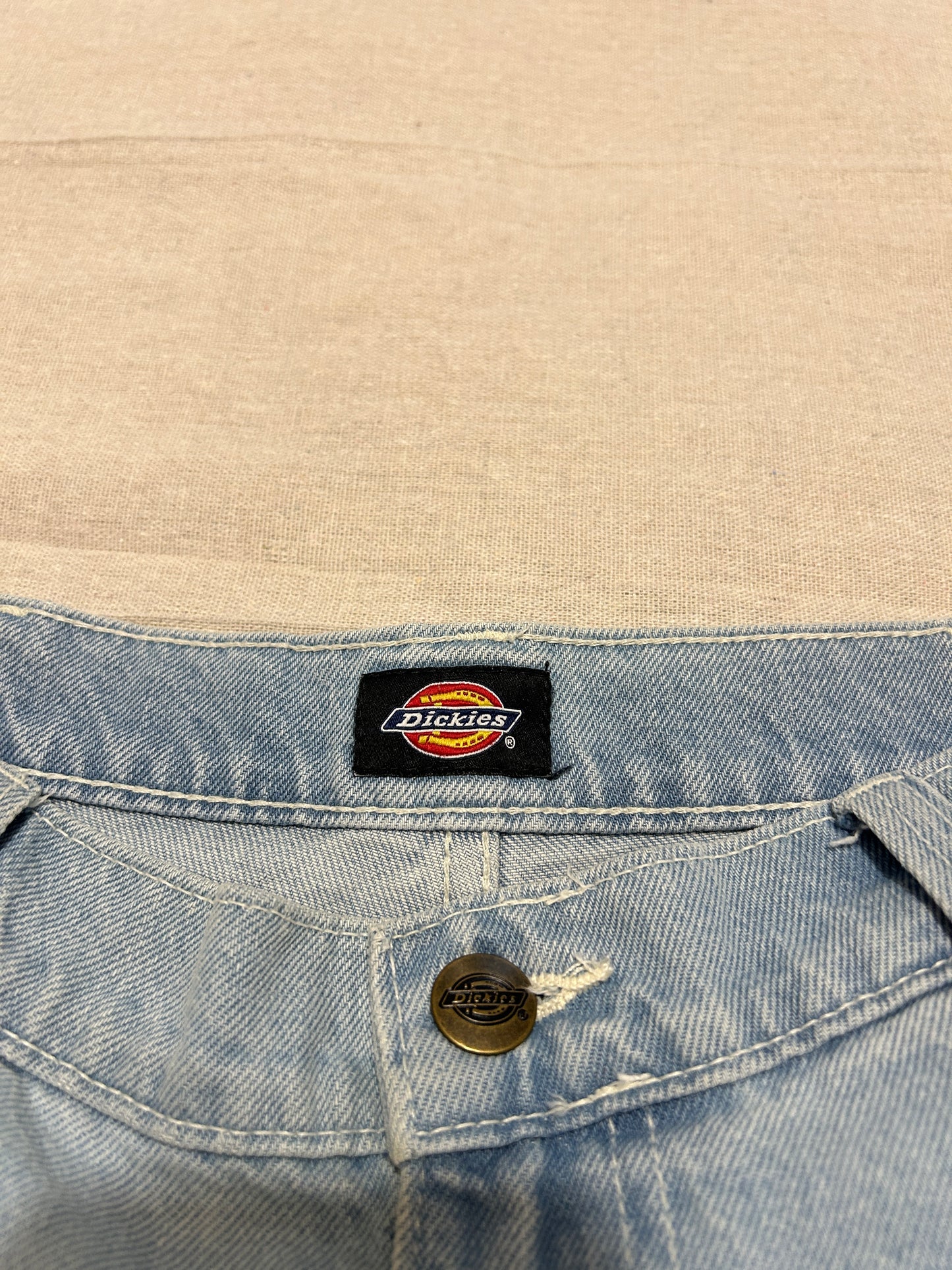 Short Workwear Multi-Poches • DICKIES • Taille W29 (S / 38 FR) • Bleu clair