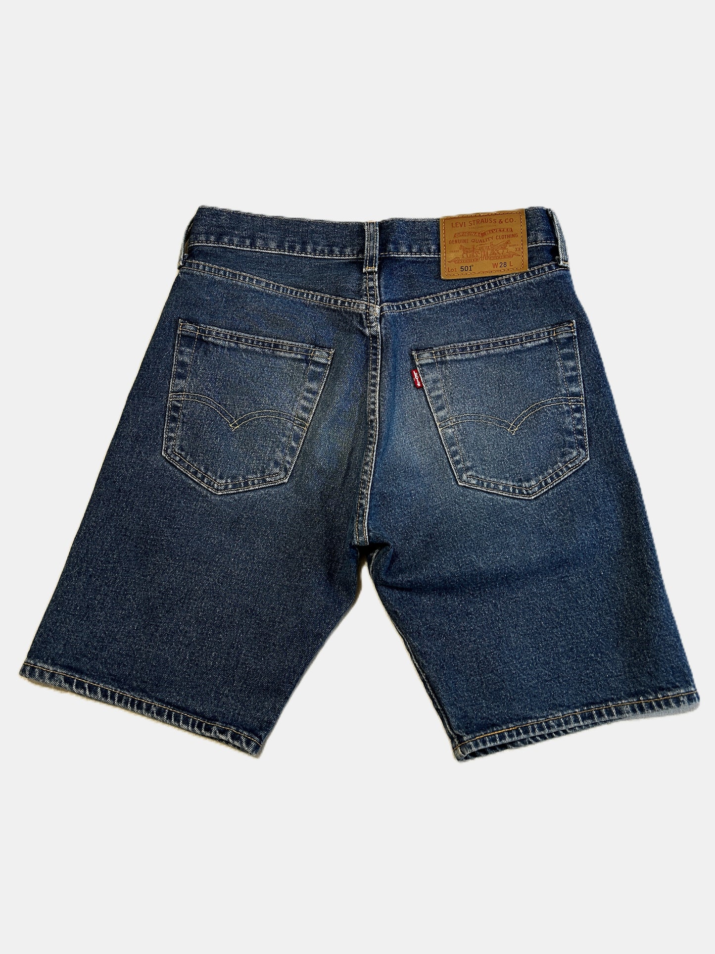 Short Lévi's 501 W28